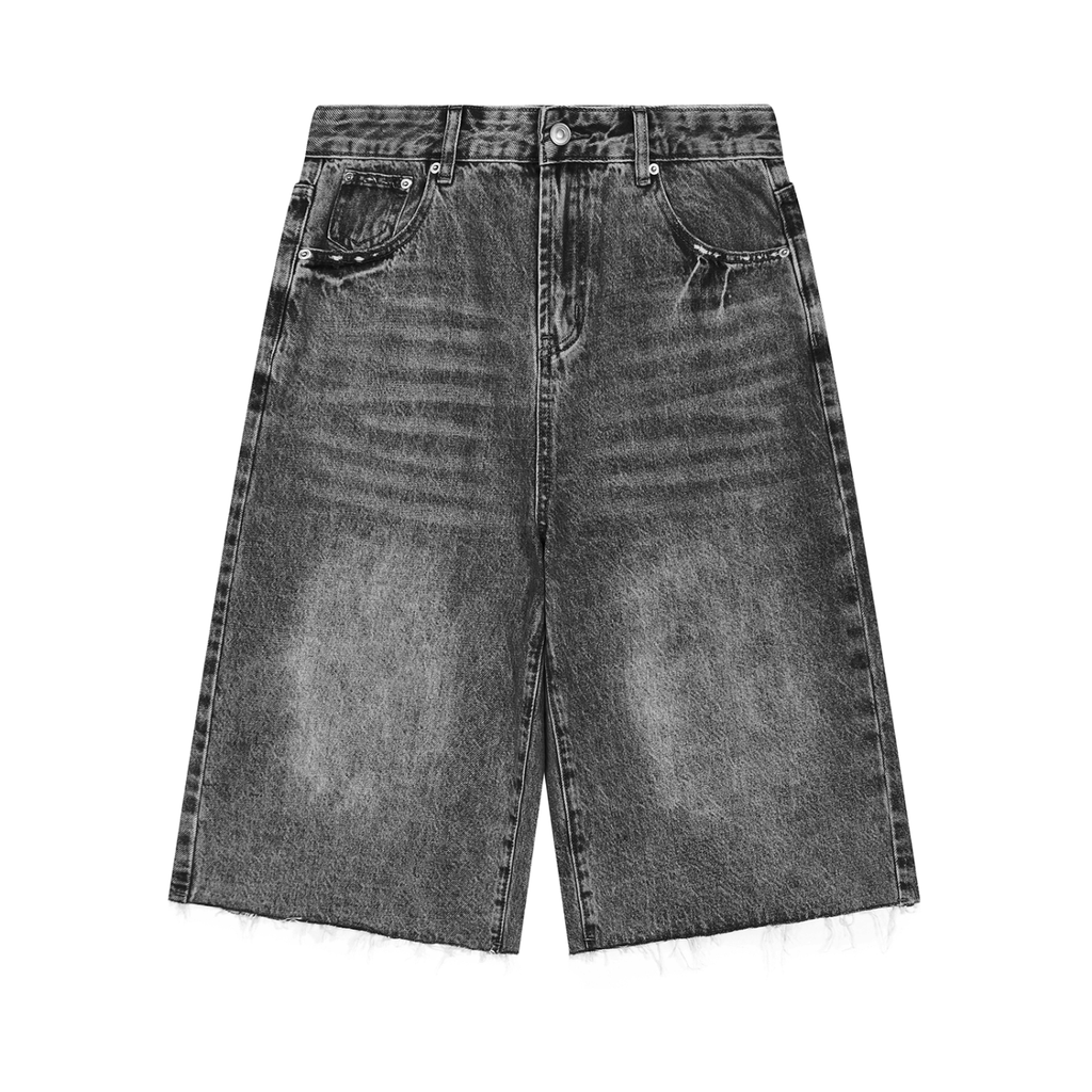 Paddock Shorts in Black — front