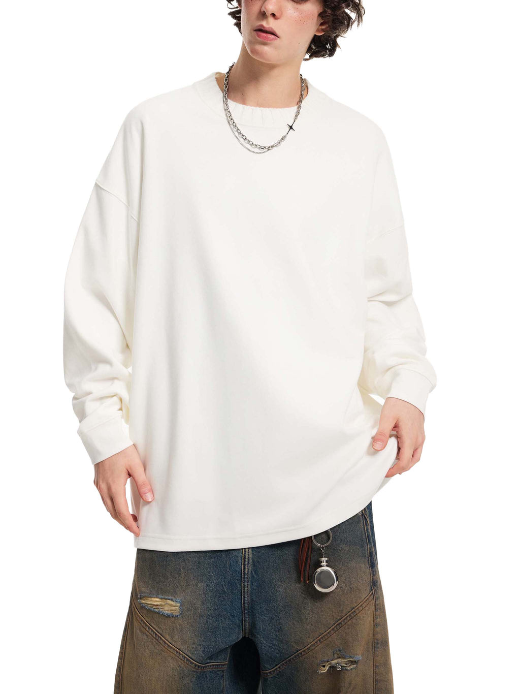 Knitted Round Neck Oversize Sweatshirt in White