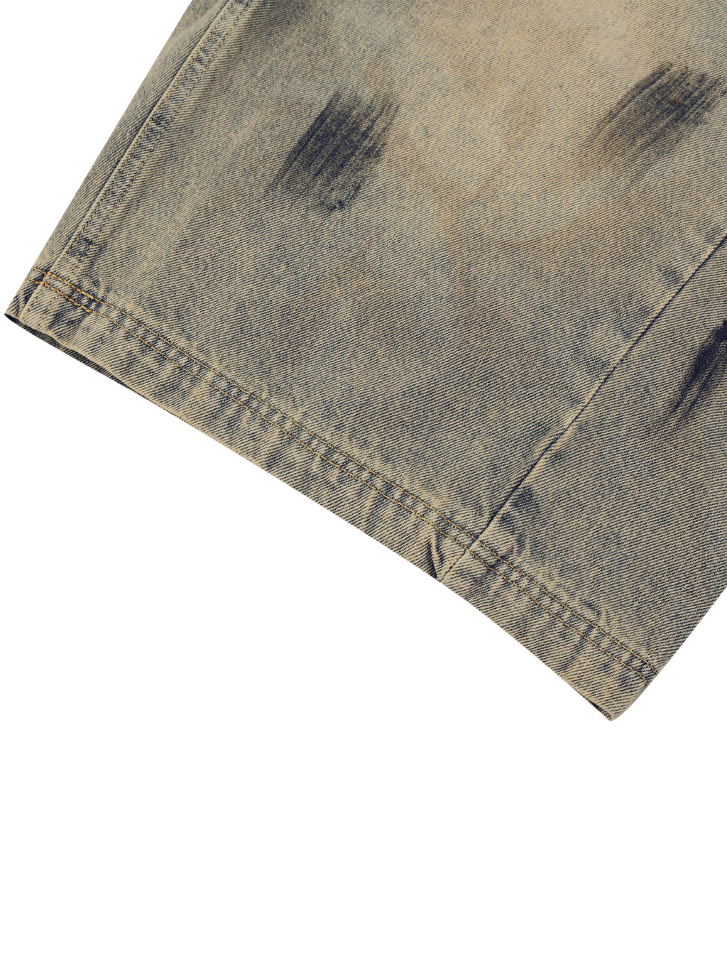 Tread Shorts in Sand Wash — hem detail